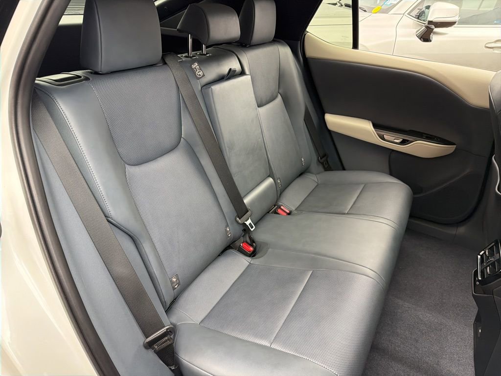 Used 2025 Lexus RZ 450e w/ Technology Package image 24