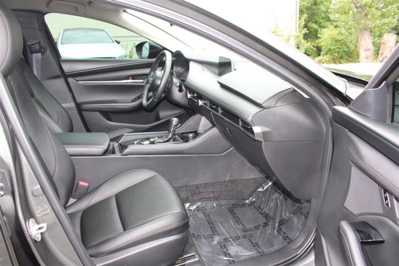 Used 2025 MAZDA MAZDA3 s FWD image 10