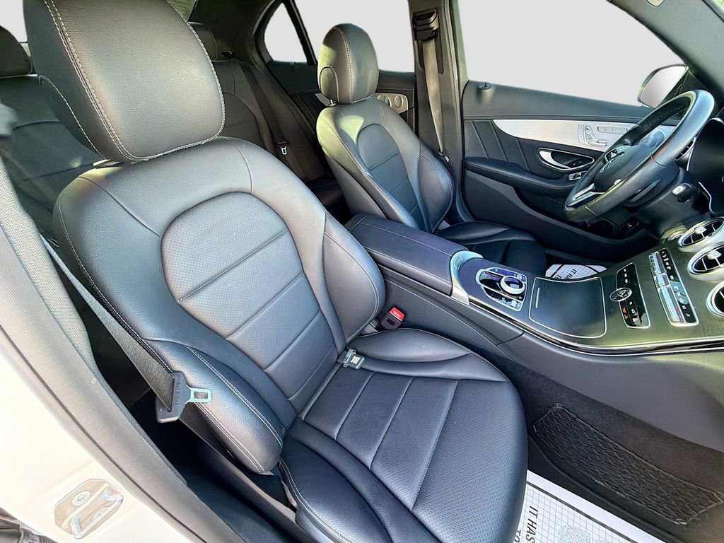 Used 2019 Mercedes-Benz C 300 4MATIC Sedan image 15