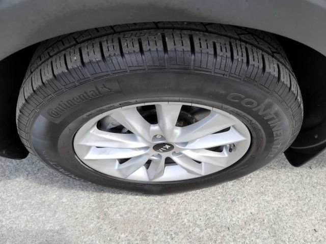Used 2019 Kia Sorento AWD V6 image 36