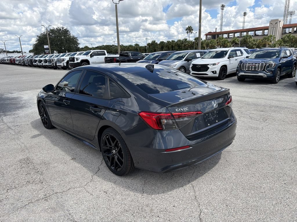 Used 2023 Honda Civic Sport image 6