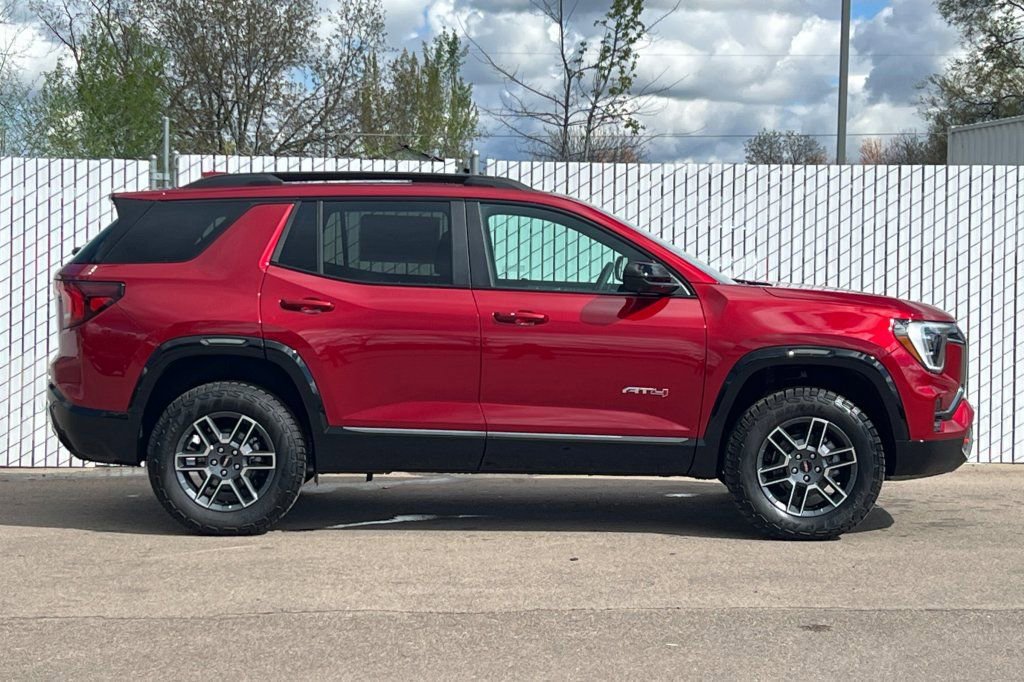 New 2026 GMC Terrain AT4 w/ Technology Package II AWD/4WD image 3