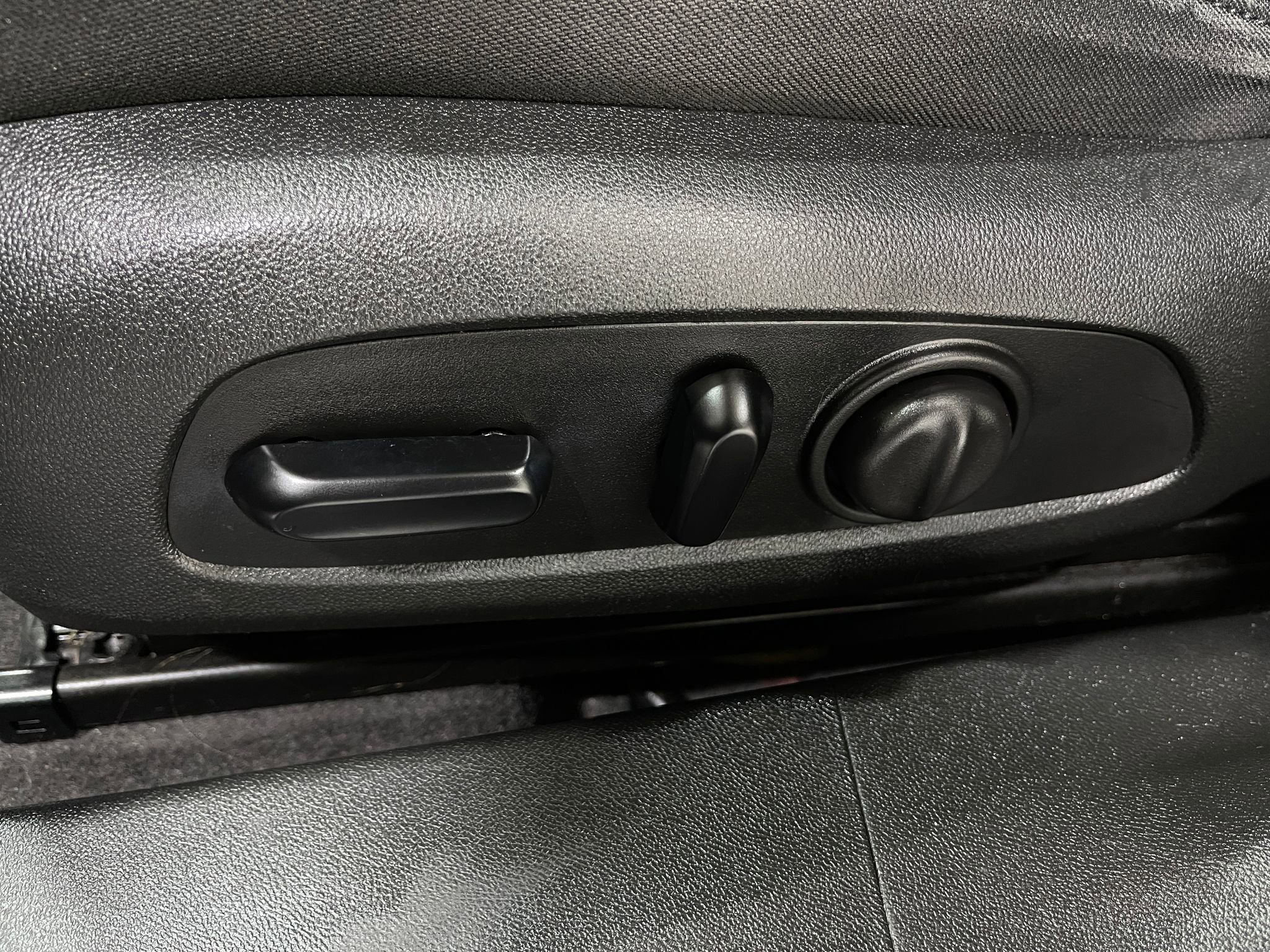 Used 2021 Chevrolet Malibu RS image 15