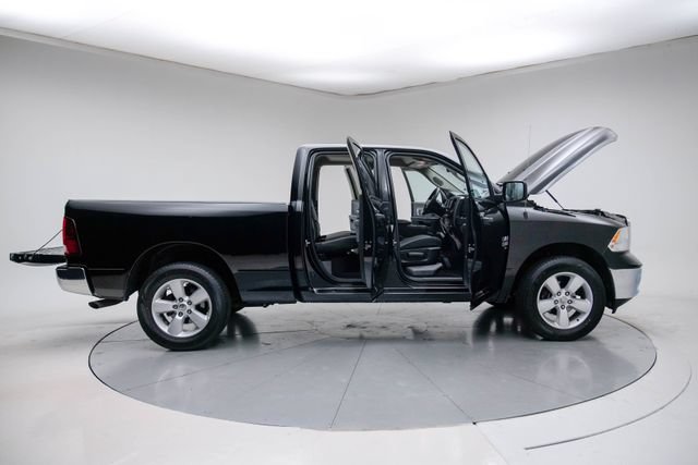 Used 2024 RAM 1500 Classic SLT AWD/4WD image 14