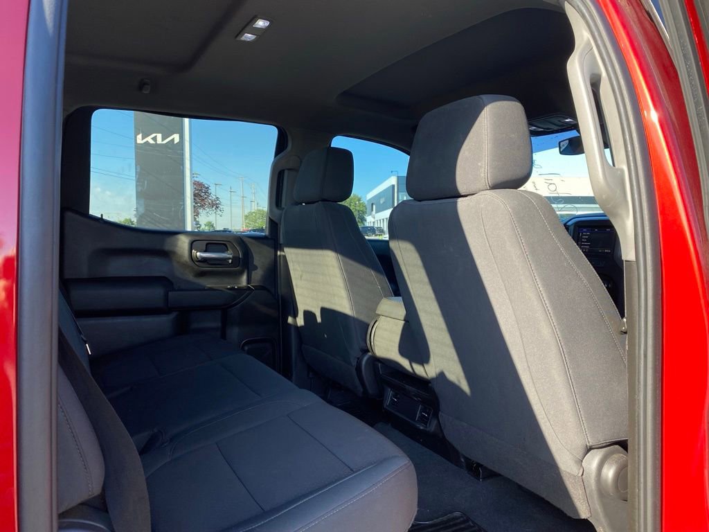 Used 2021 Chevrolet Silverado 1500 Custom Trail Boss w/ LPO, Dark Essentials Package AWD/4WD image 24