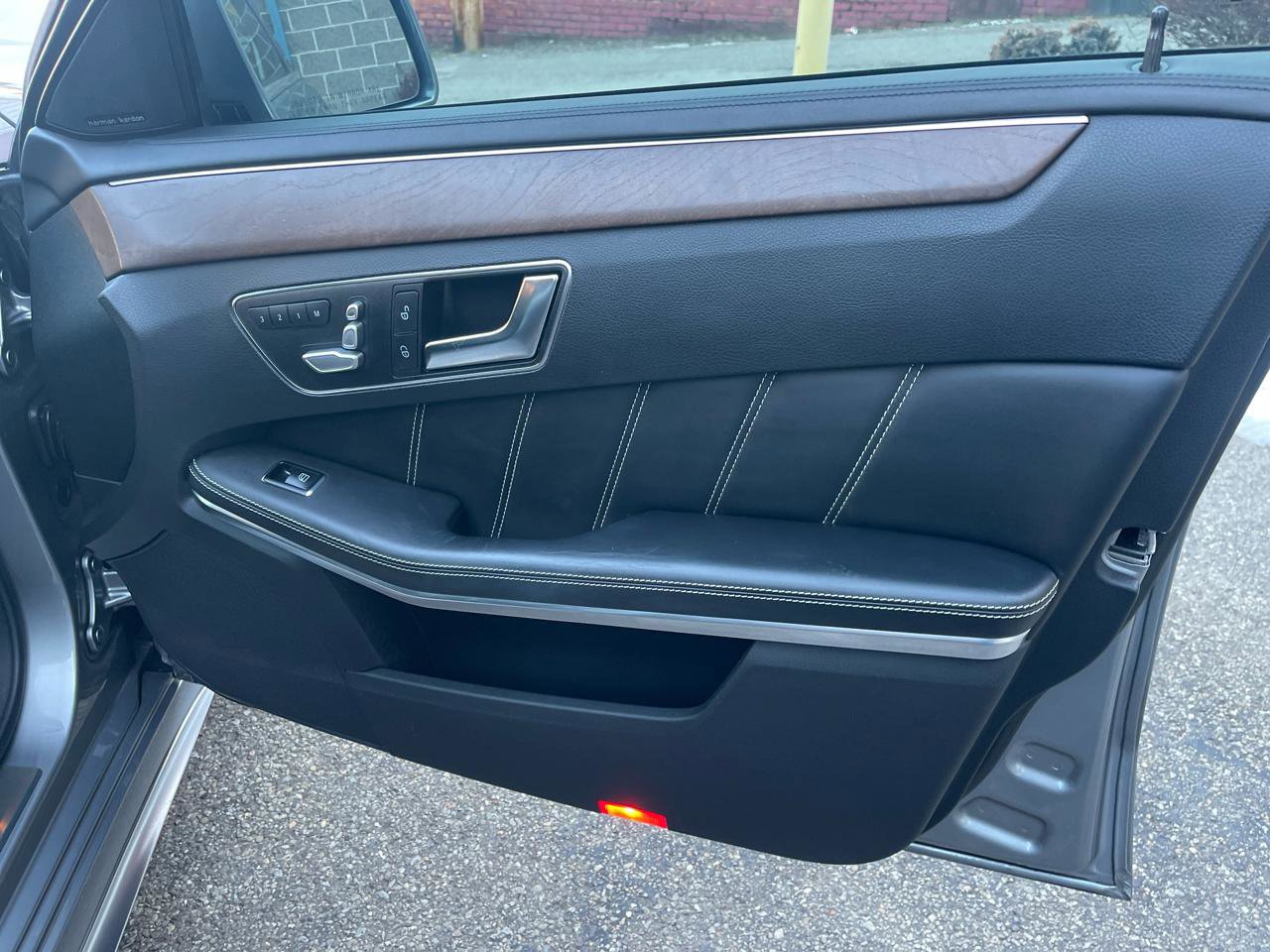 Used 2014 Mercedes-Benz E 63 AMG S-Model image 32