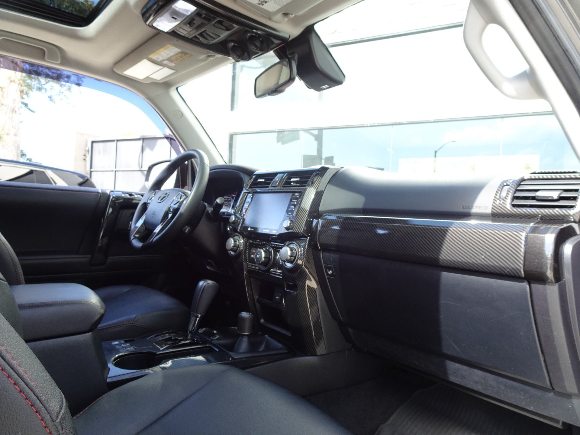 Used 2021 Toyota 4Runner Venture w/ Moonroof Package AWD/4WD image 22