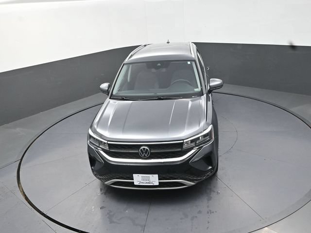 Used 2022 Volkswagen Taos SE AWD/4WD image 12
