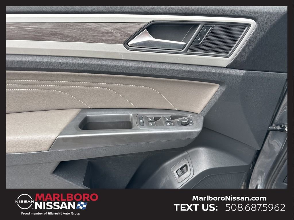 Used 2023 Volkswagen Atlas Cross Sport SE w/ Black Wheel Package image 21