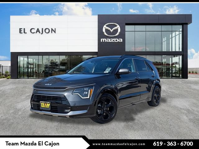 Used 2023 Kia Niro SX Touring