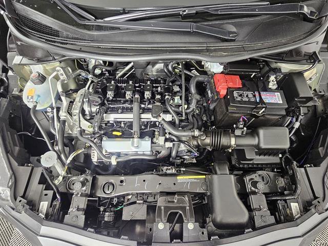 New 2025 Nissan Versa SR image 11