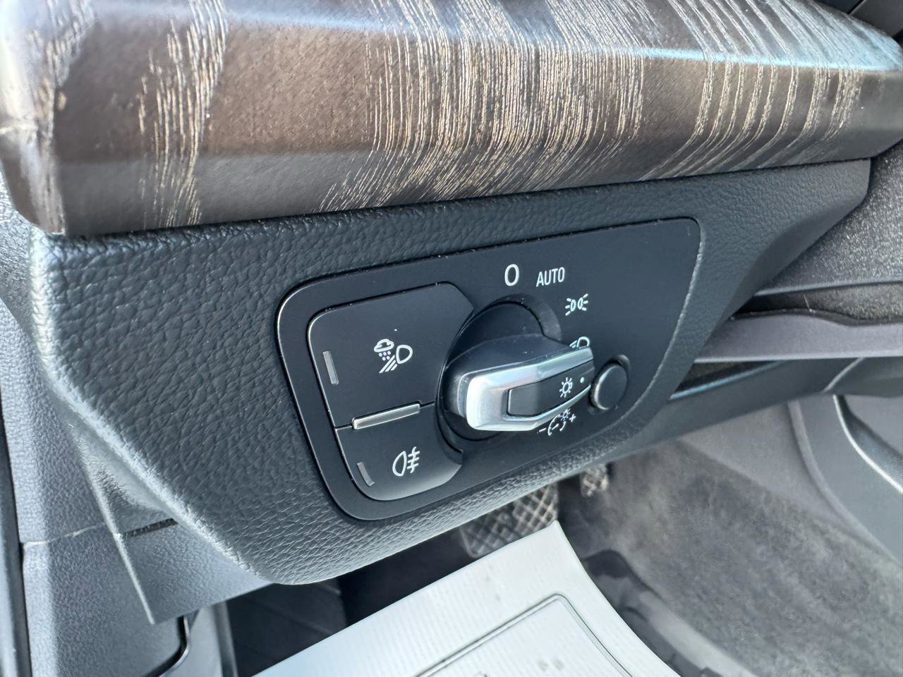 Used 2020 Audi Q5 2.0T Premium Plus w/ Premium Plus Package image 18