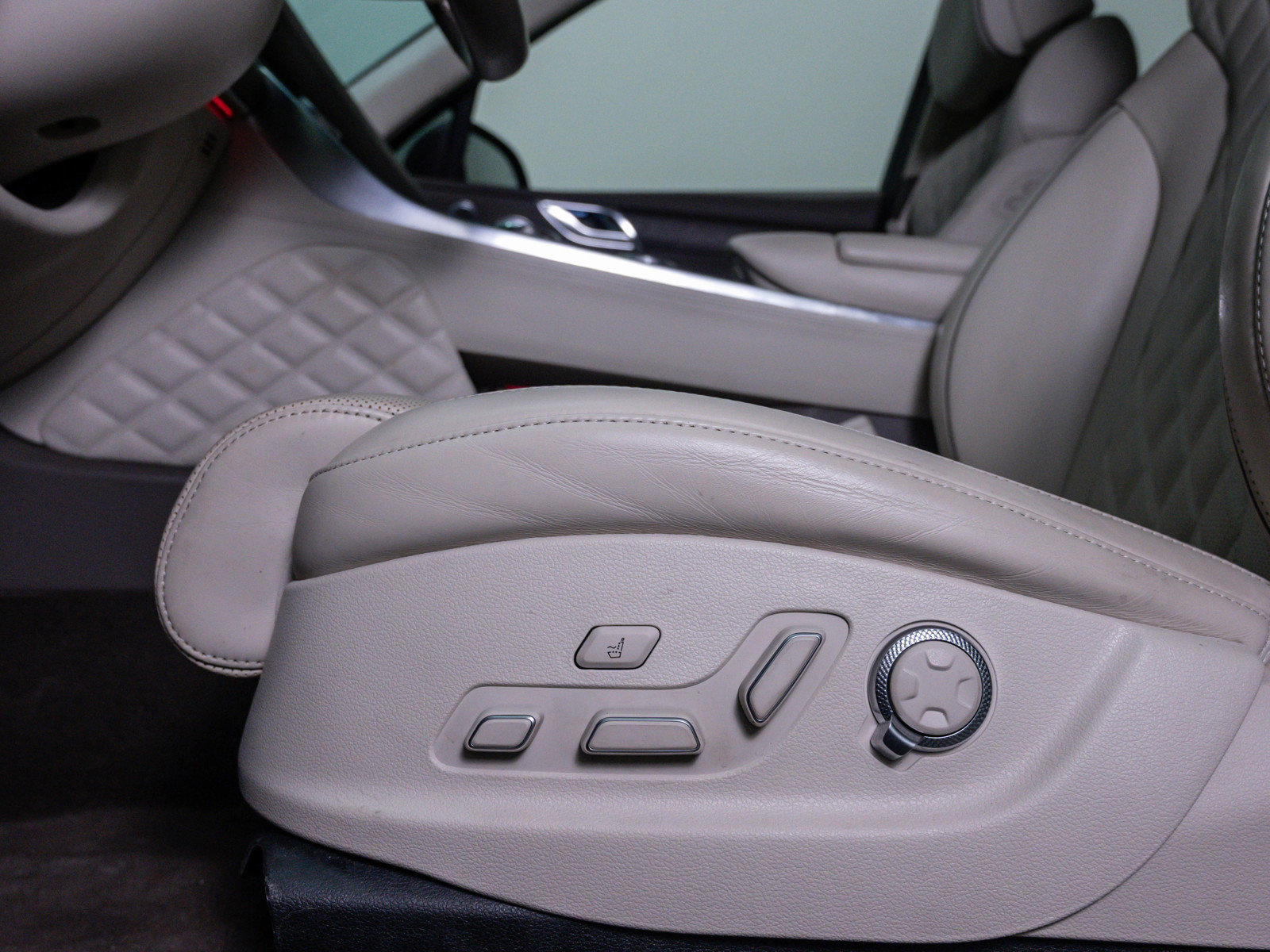 Used 2024 Genesis GV80 3.5T Prestige Signature image 22