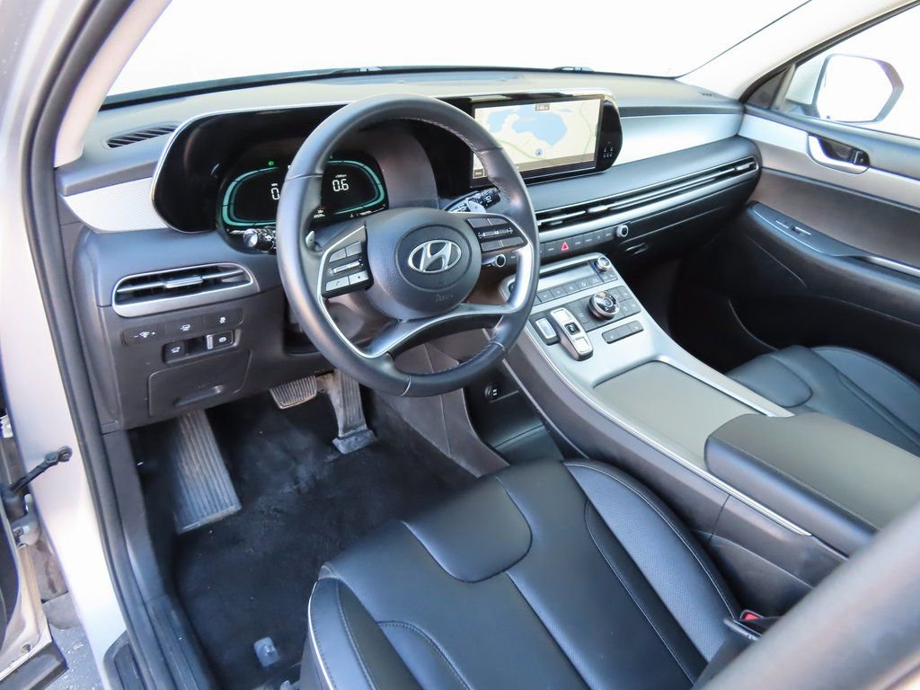 Used 2025 Hyundai Palisade SEL image 22