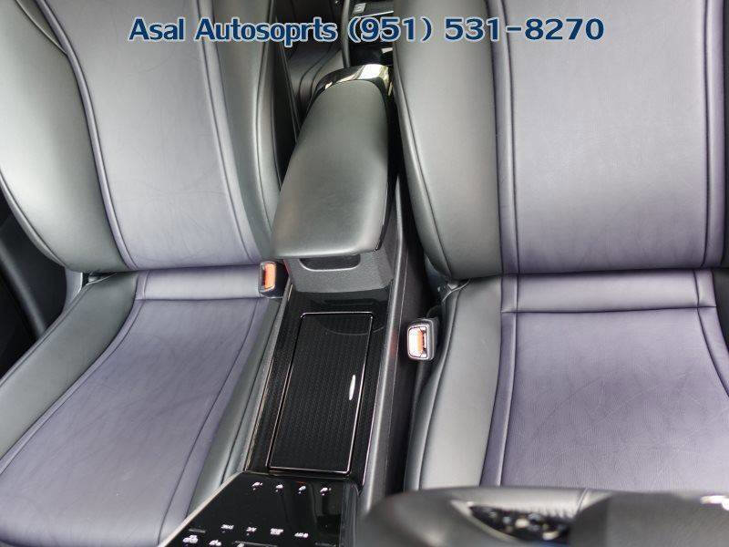 Used 2017 Toyota Mirai FWD image 33