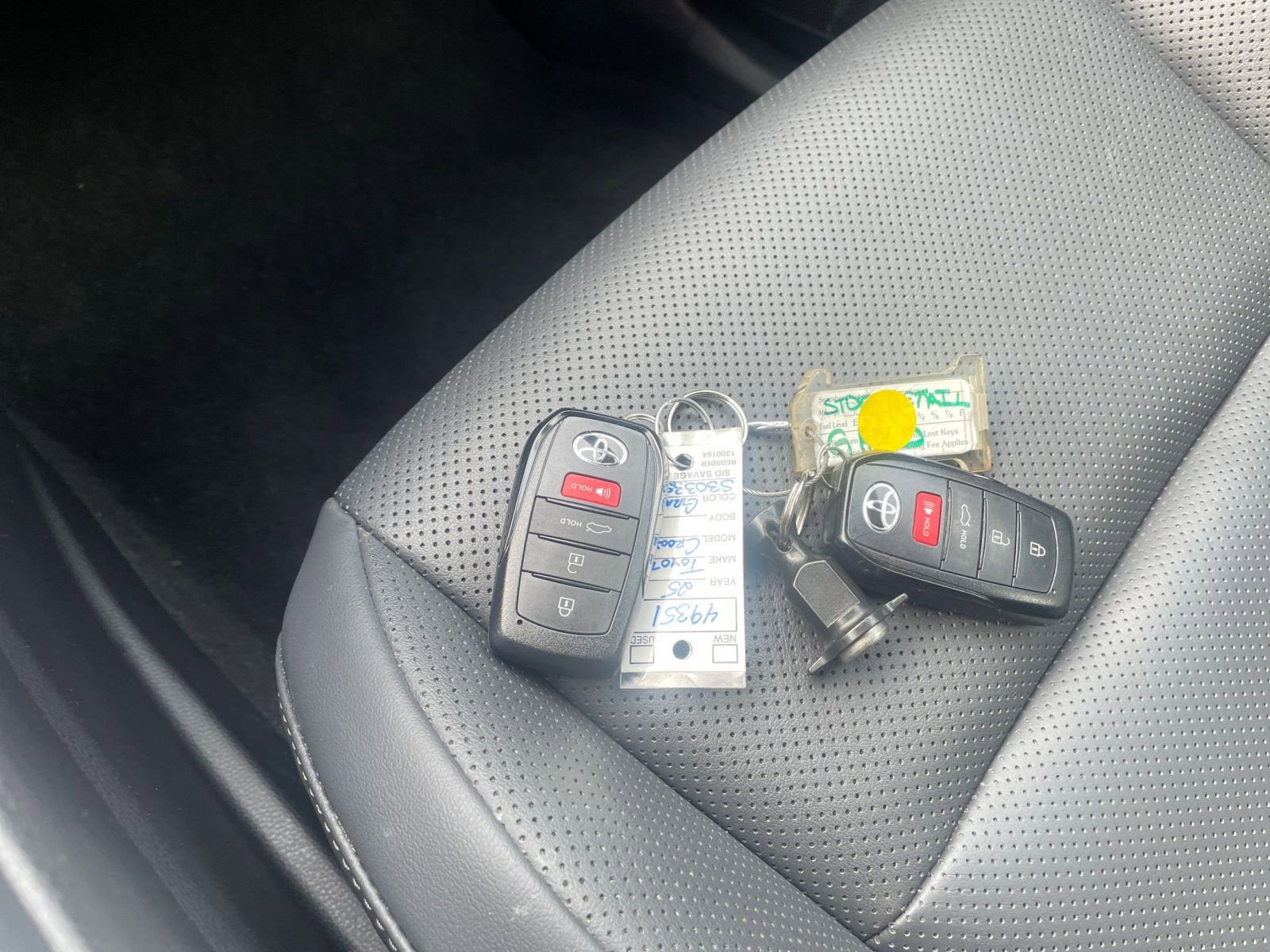 Used 2025 Toyota Crown XLE image 21