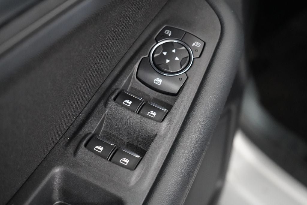 Used 2016 Ford Edge SE AWD/4WD image 25
