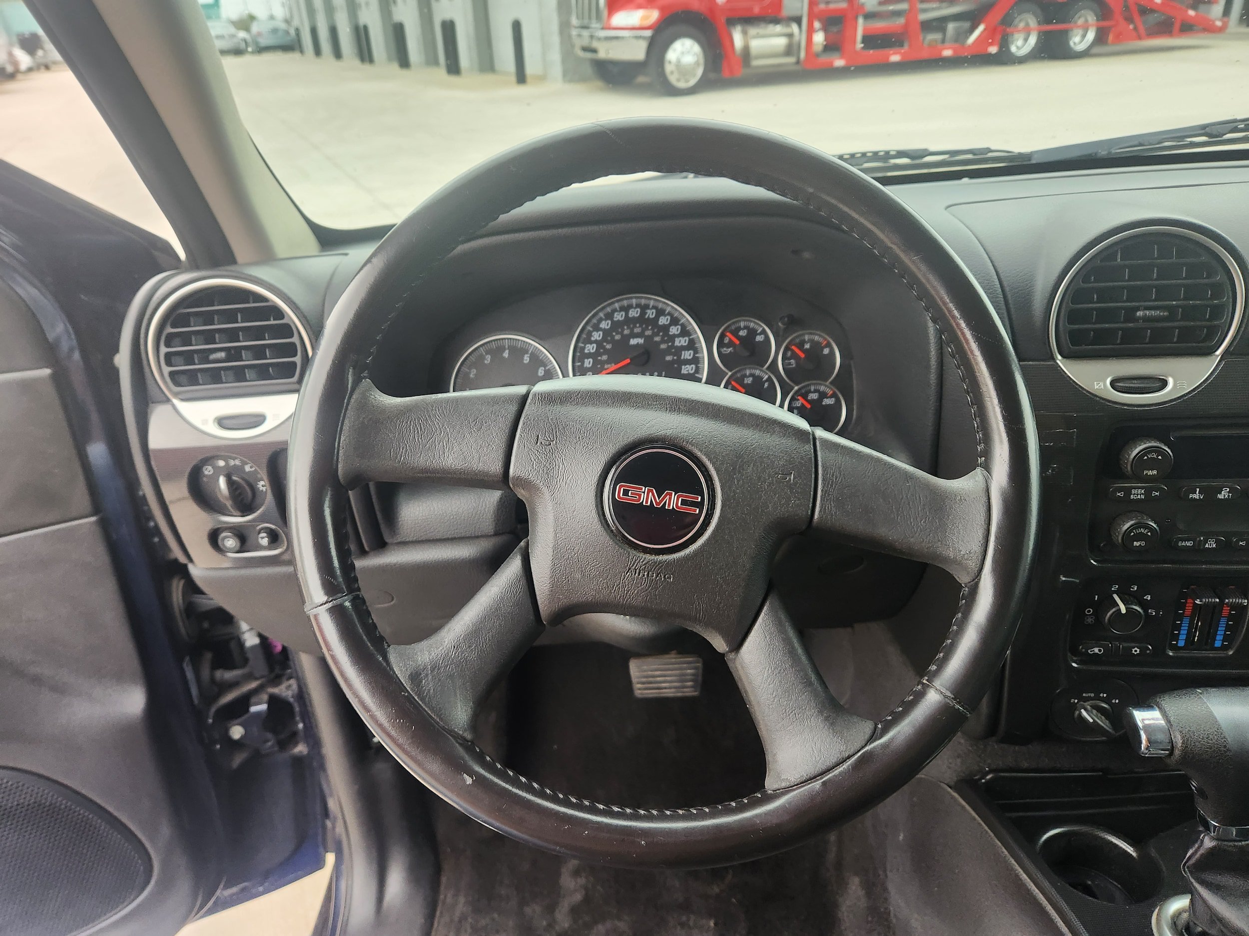 Used 2008 GMC Envoy SLE w/ Sun And Sound Package AWD/4WD image 4