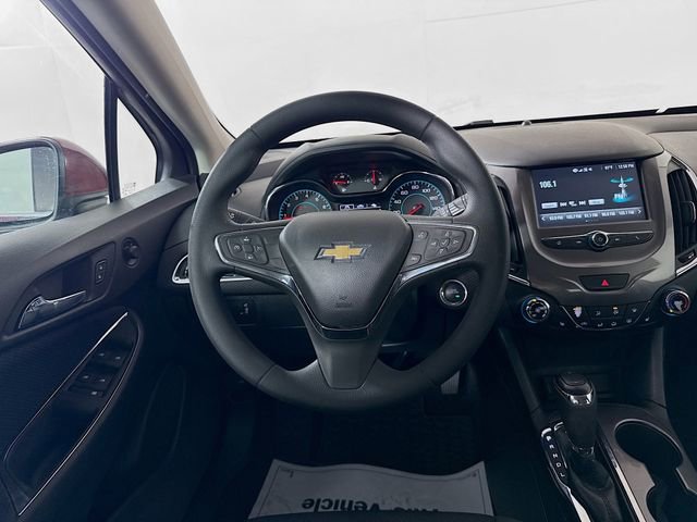 Used 2017 Chevrolet Cruze LT w/ Convenience Package FWD image 22
