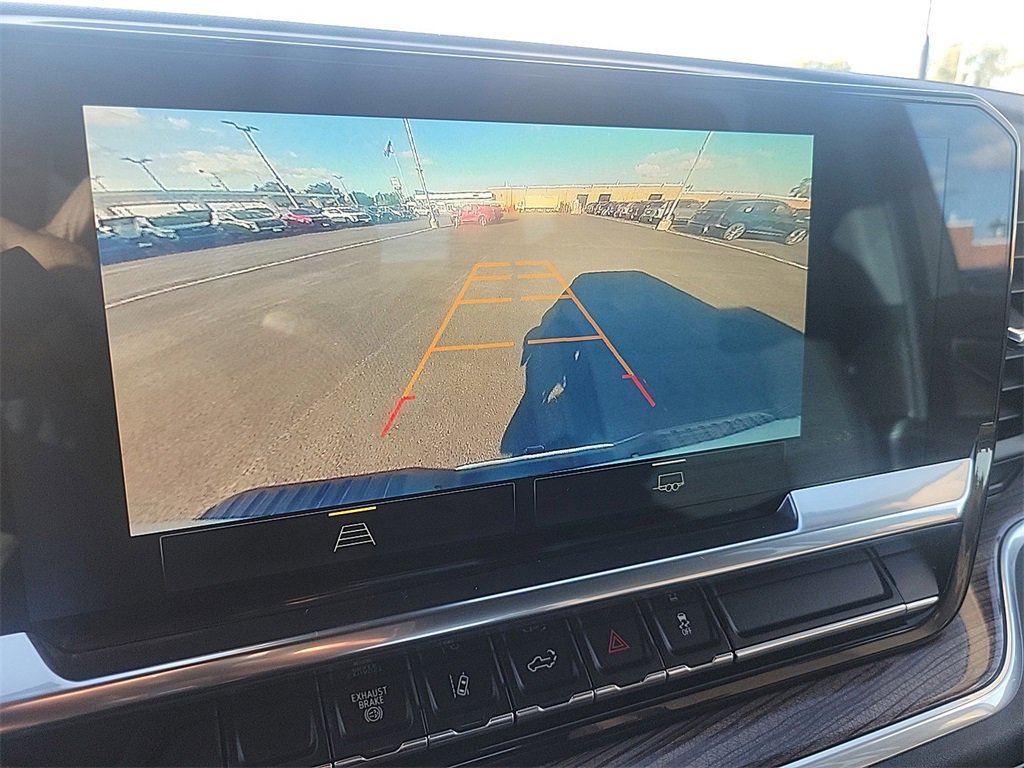 Used 2024 Chevrolet Silverado 2500 LT image 16