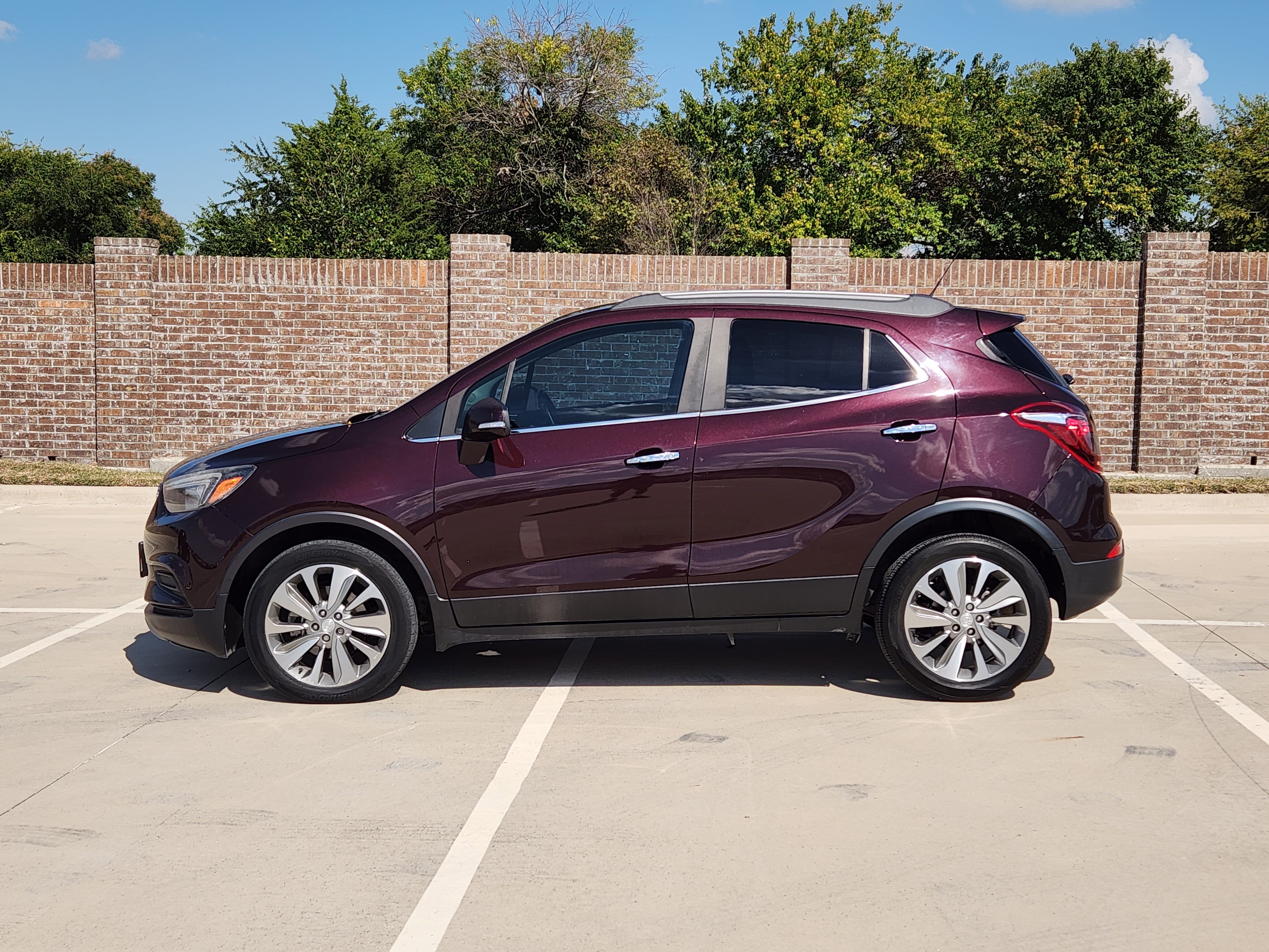 Used 2017 Buick Encore Preferred image 5