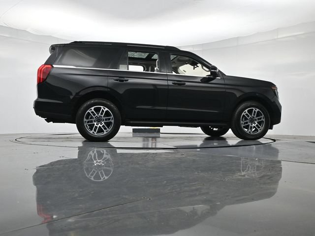 Used 2025 Ford Expedition Active AWD/4WD image 37