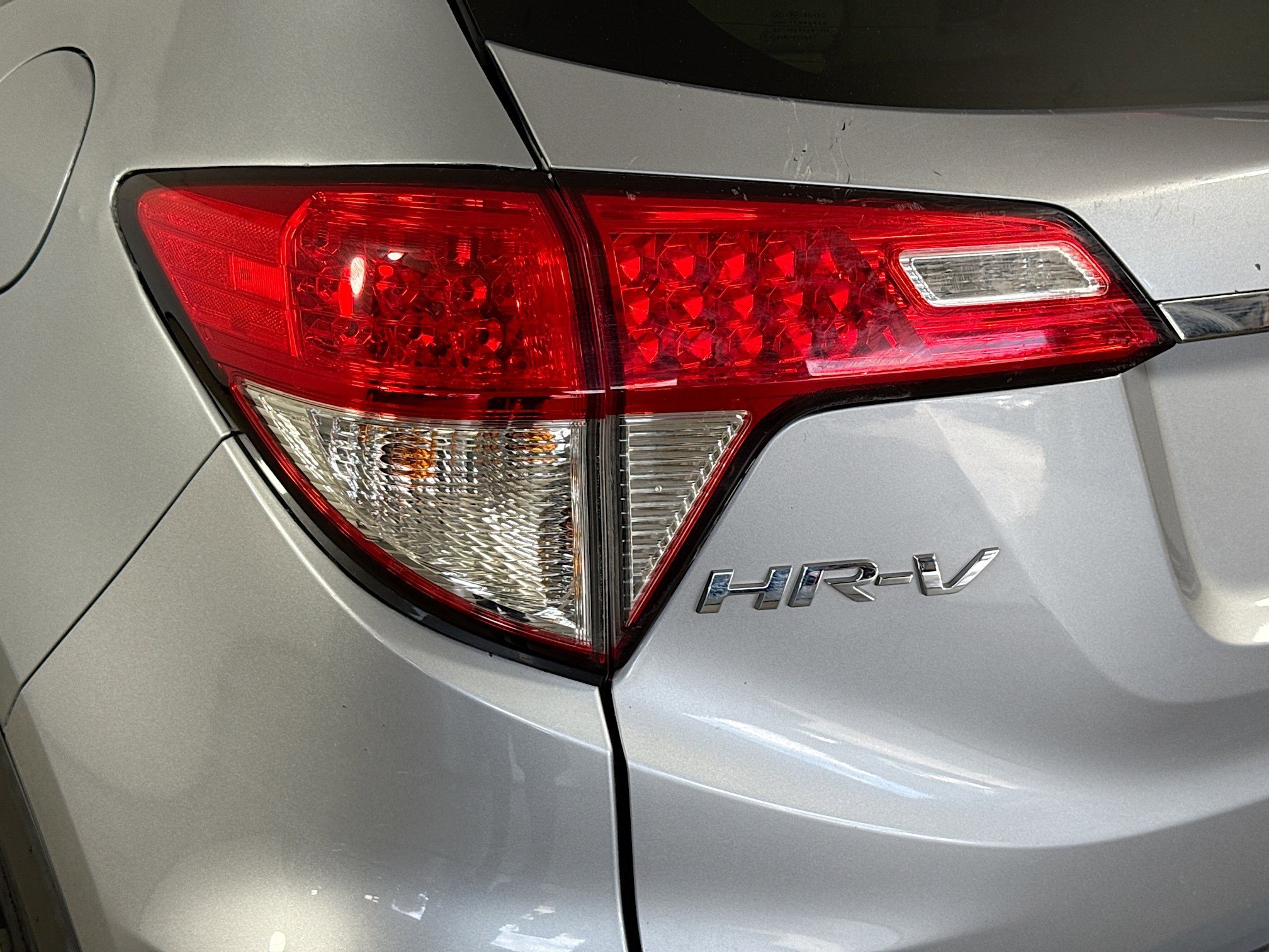 Used 2021 Honda HR-V LX image 35