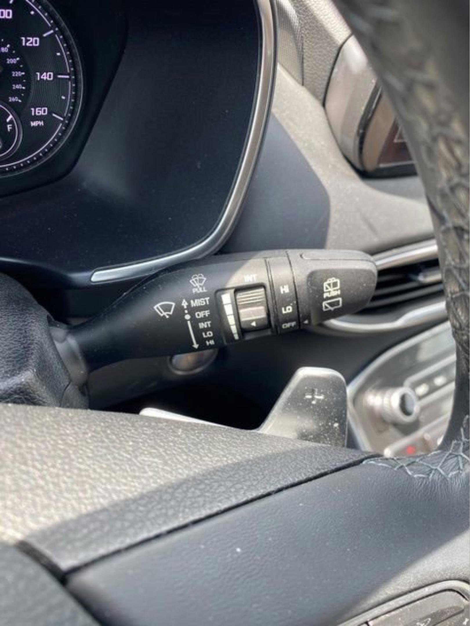 Used 2023 Hyundai Santa Fe SEL image 22