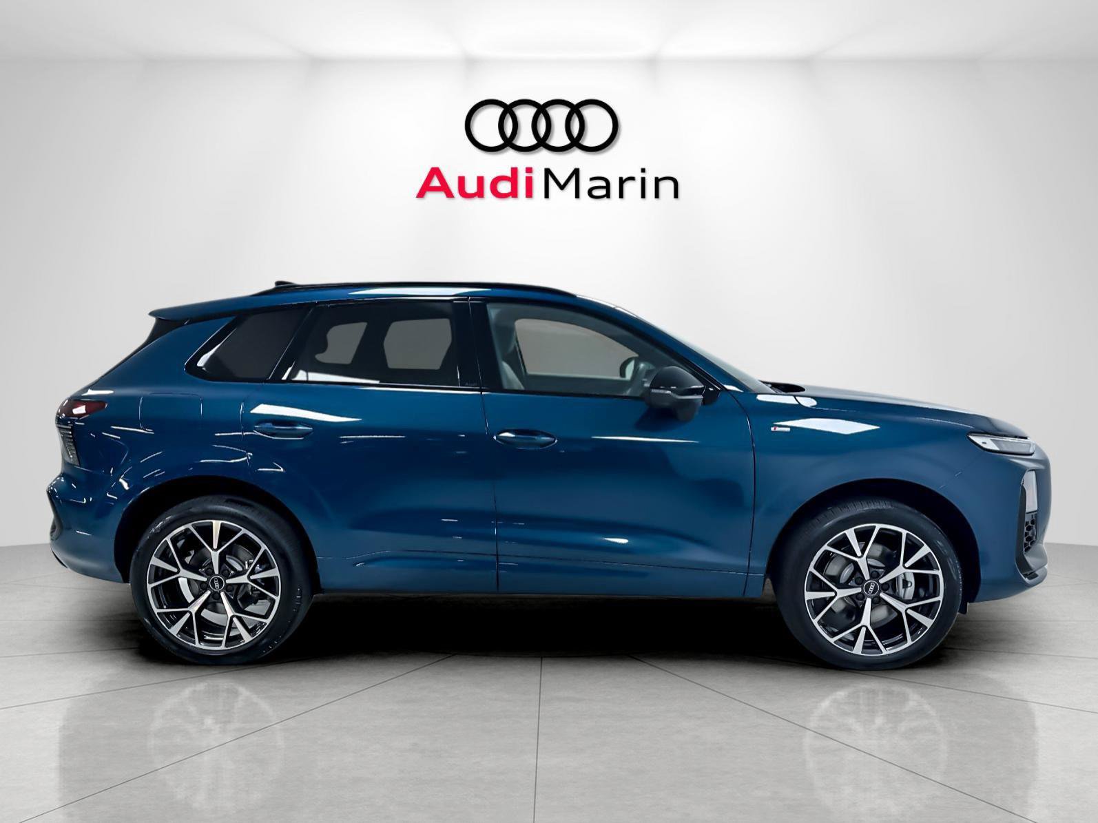 New 2026 Audi Q3 quattro 2.0T AWD/4WD image 6
