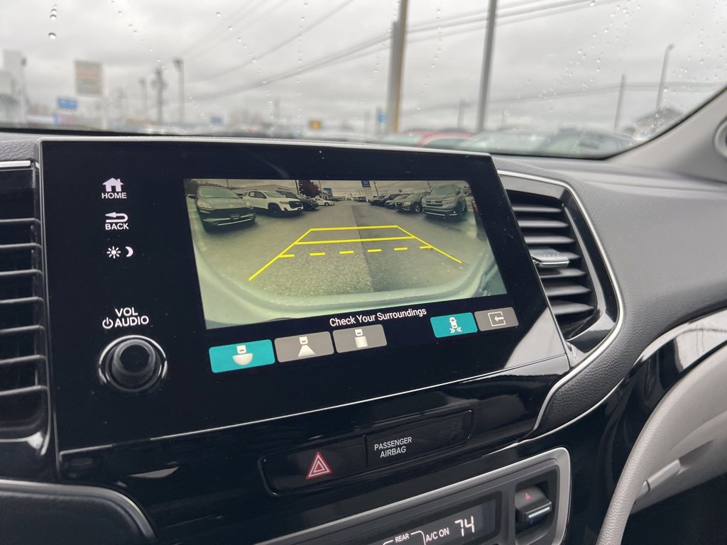 Used 2019 Honda Pilot Touring image 14