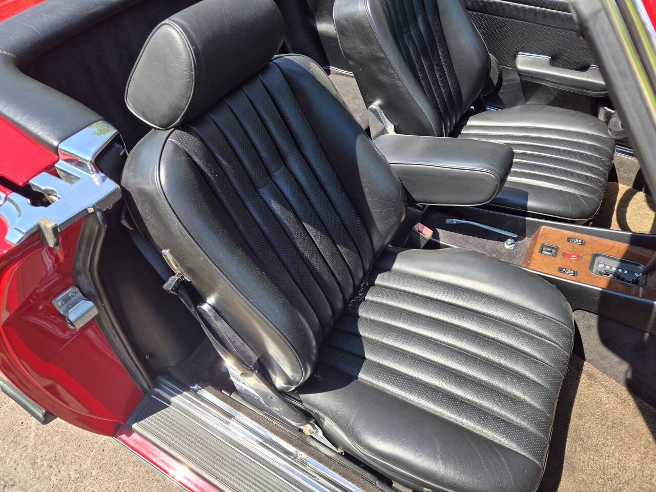Used 1988 Mercedes-Benz 560 SL image 29