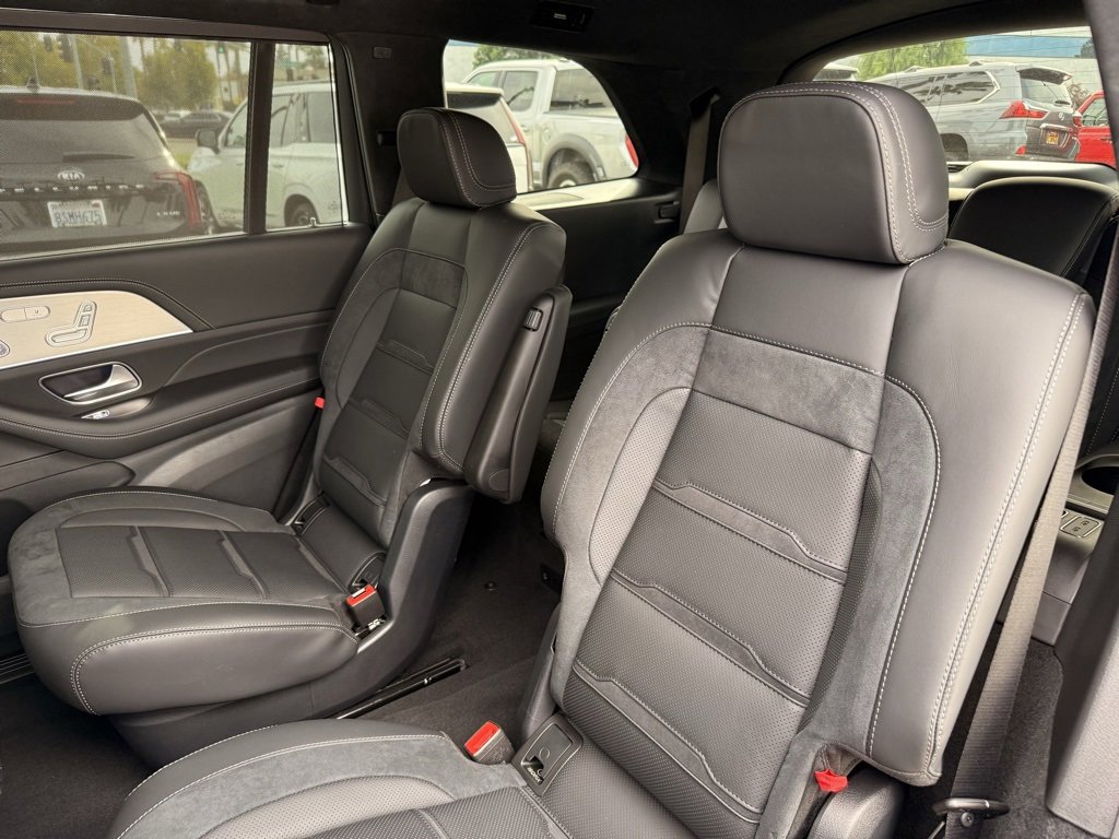 New 2026 Mercedes-Benz GLS 63 AMG 4MATIC image 15