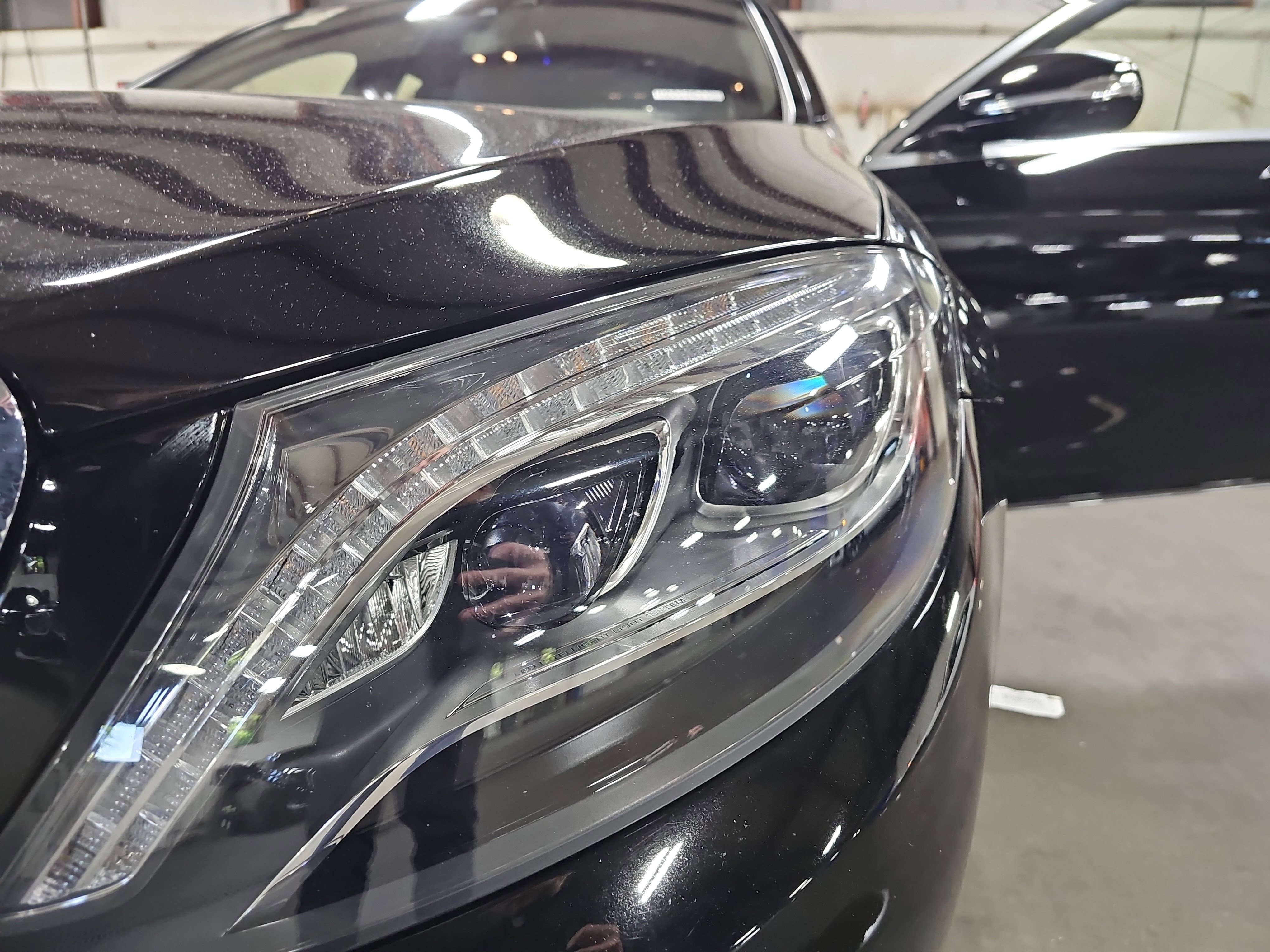 Used 2017 Mercedes-Benz Maybach S 600 image 34