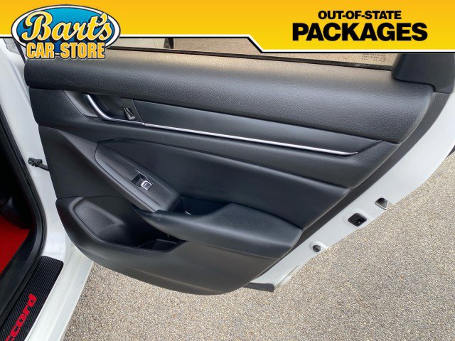 Used 2018 Honda Accord Sport image 8