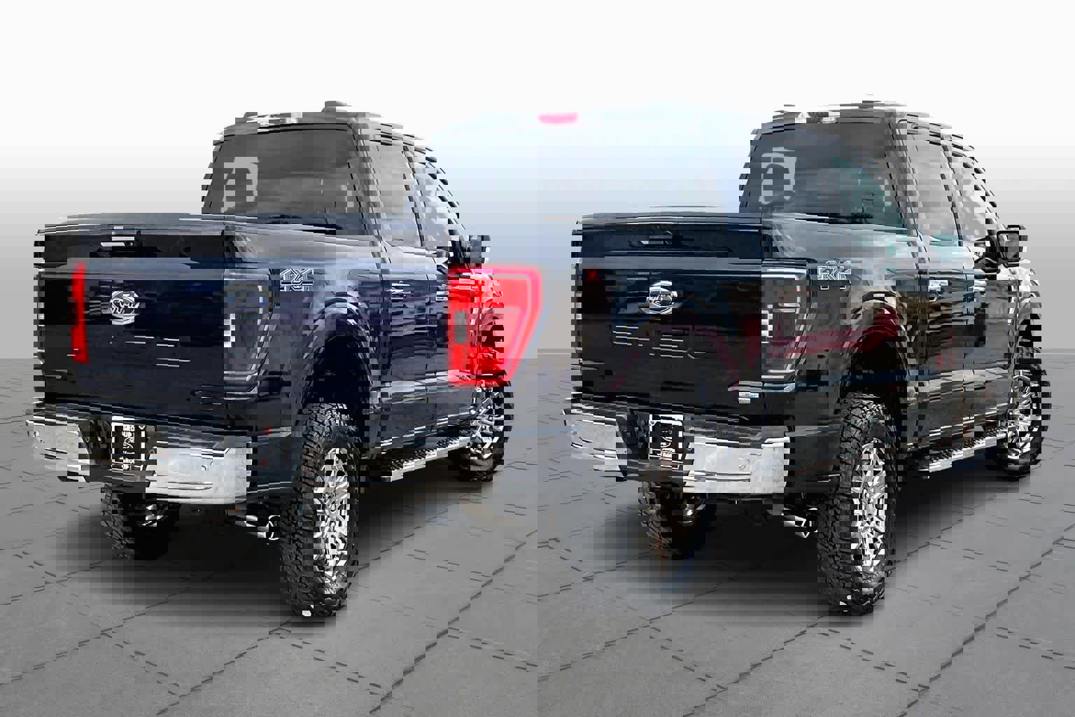 Used 2023 Ford F150 XLT w/ Equipment Group 302A High image 13