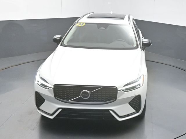 Used 2024 Volvo XC60 B5 Core image 44