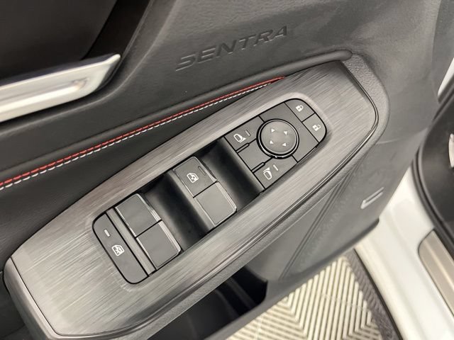 New 2026 Nissan Sentra SR w/ SR Premium Package FWD image 31