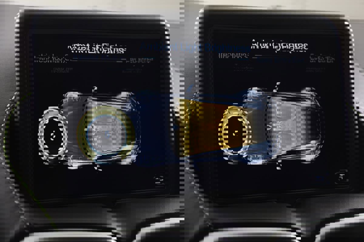 Used 2019 Aston Martin V8 Vantage Coupe RWD image 53