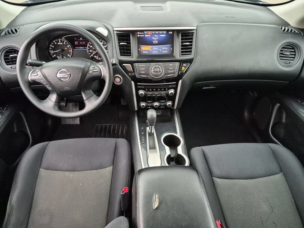 Used 2019 Nissan Pathfinder S FWD image 20