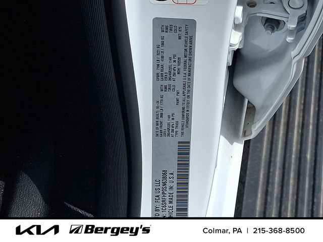 Used 2025 RAM 1500 Limited AWD/4WD image 29