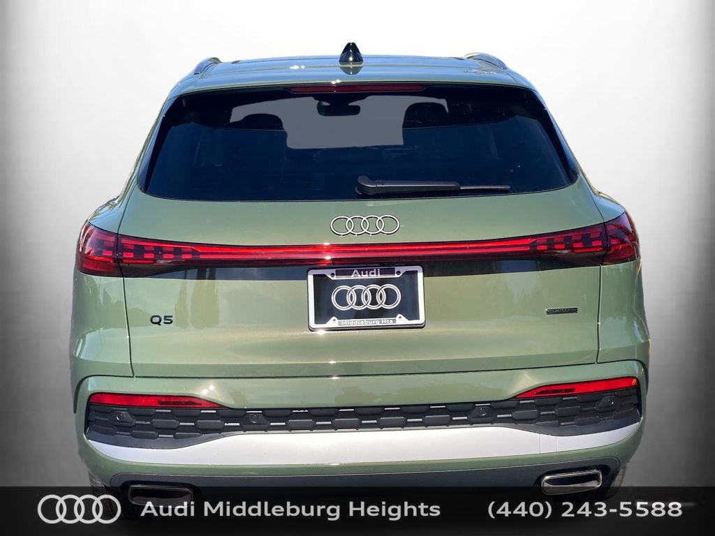 Used 2025 Audi Q5 Premium w/ Convenience Package image 7