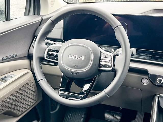 New 2026 Kia Carnival SX image 16