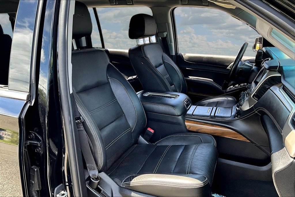 Used 2019 GMC Yukon XL Denali RWD image 28