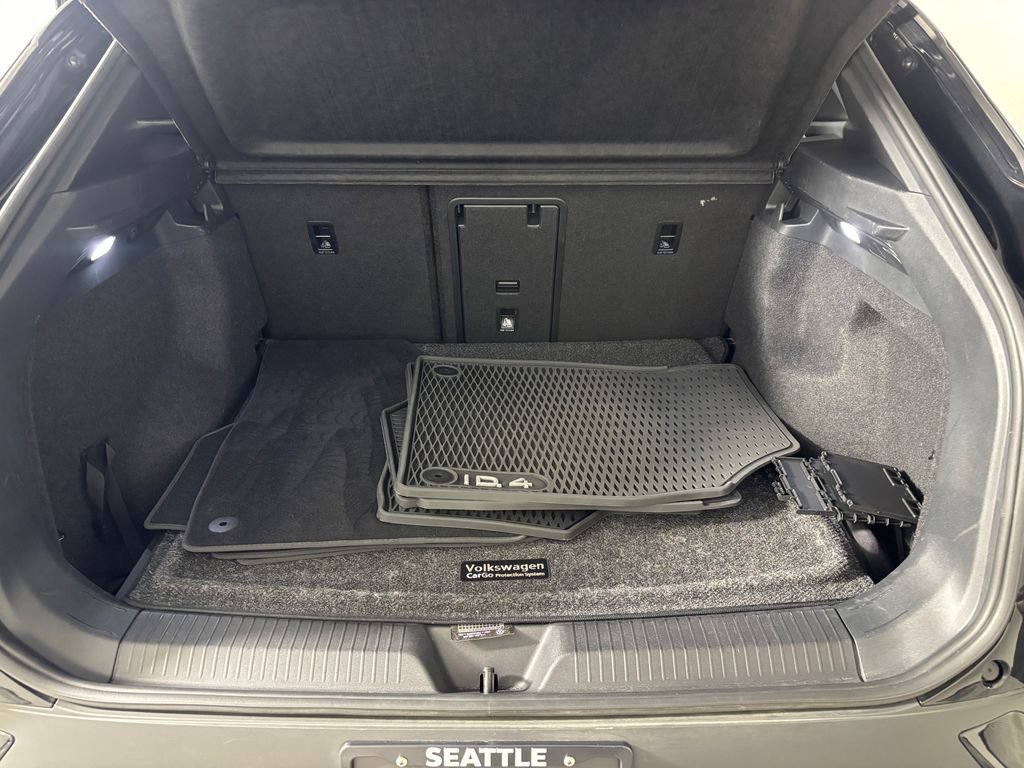 Used 2021 Volkswagen ID.4 Pro S RWD image 24
