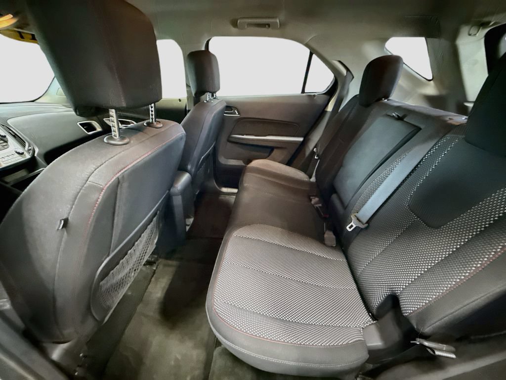 Used 2017 Chevrolet Equinox LT w/ Convenience Package FWD image 23
