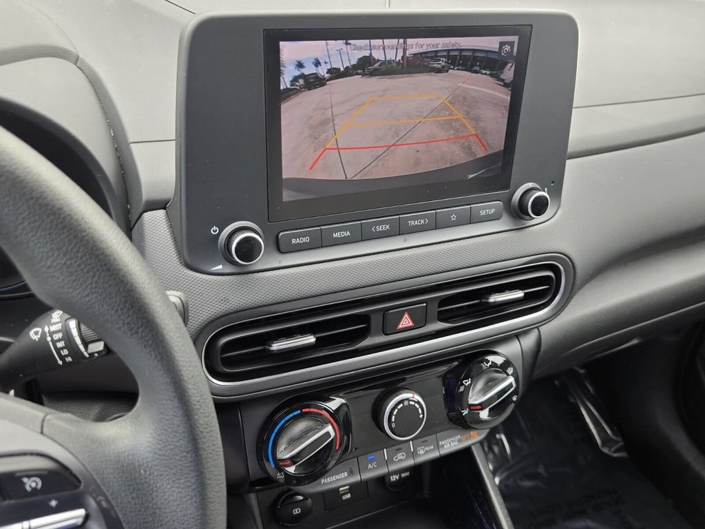 Used 2023 Hyundai Kona SEL FWD image 19