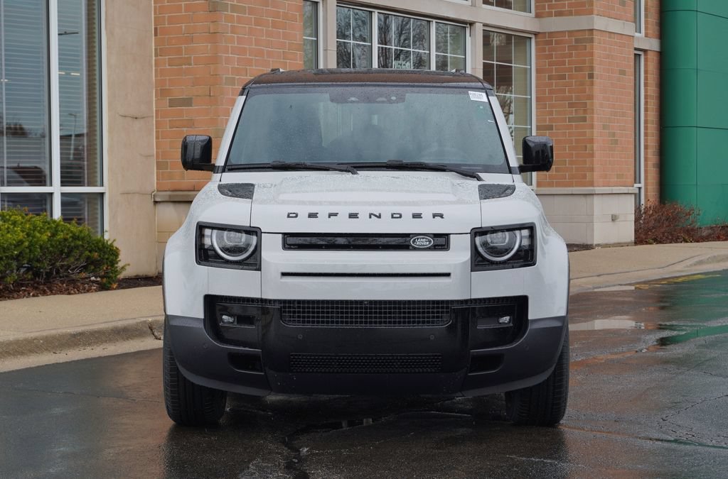 Certified 2026 Land Rover Defender 110 S AWD/4WD image 4