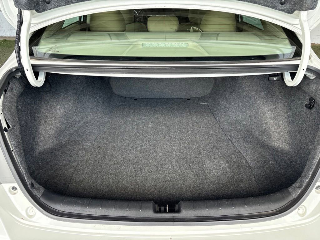Used 2014 Honda Accord Touring image 21