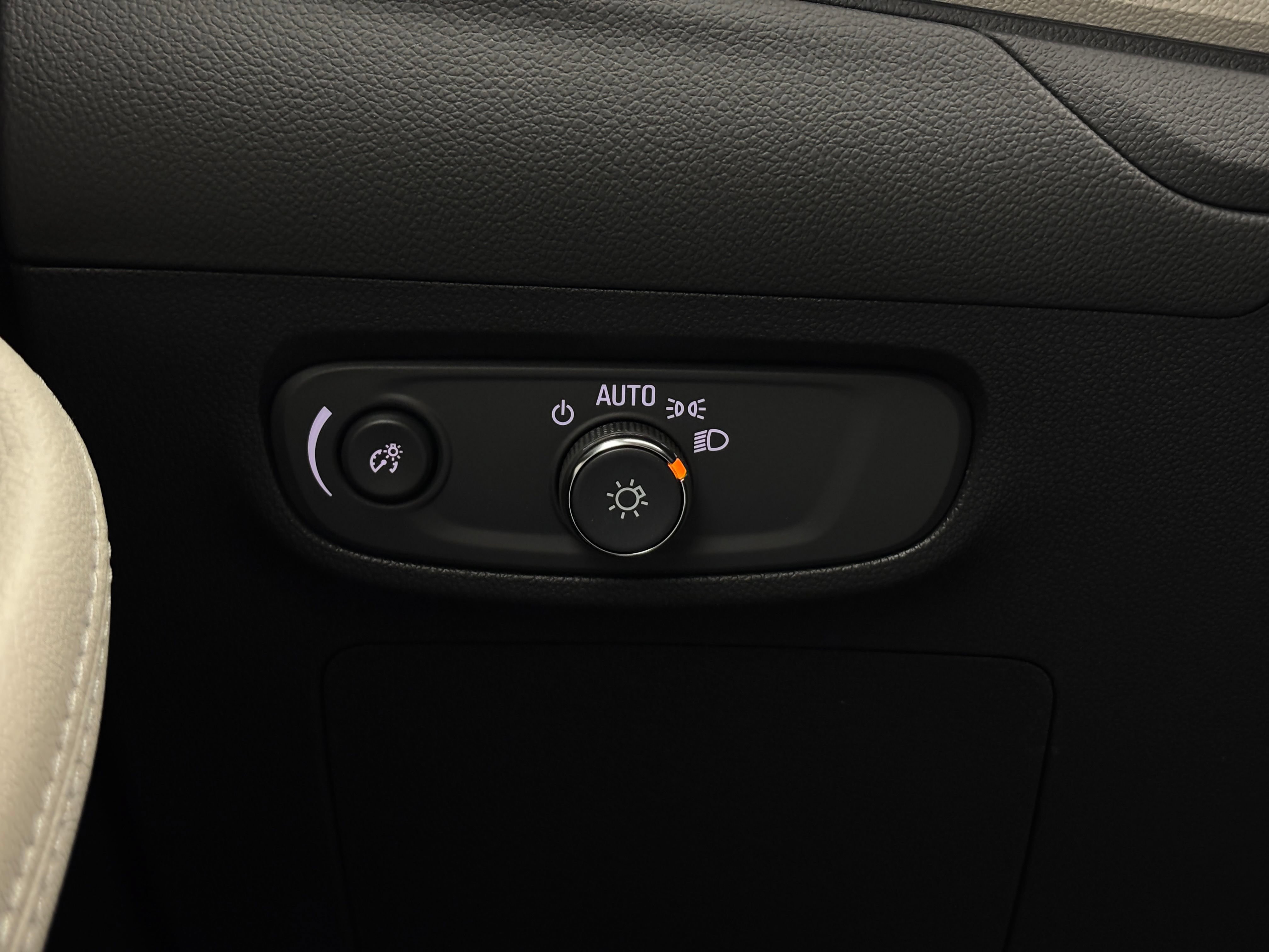 New 2026 Buick Encore GX Preferred w/ Advanced Technology Package FWD image 21