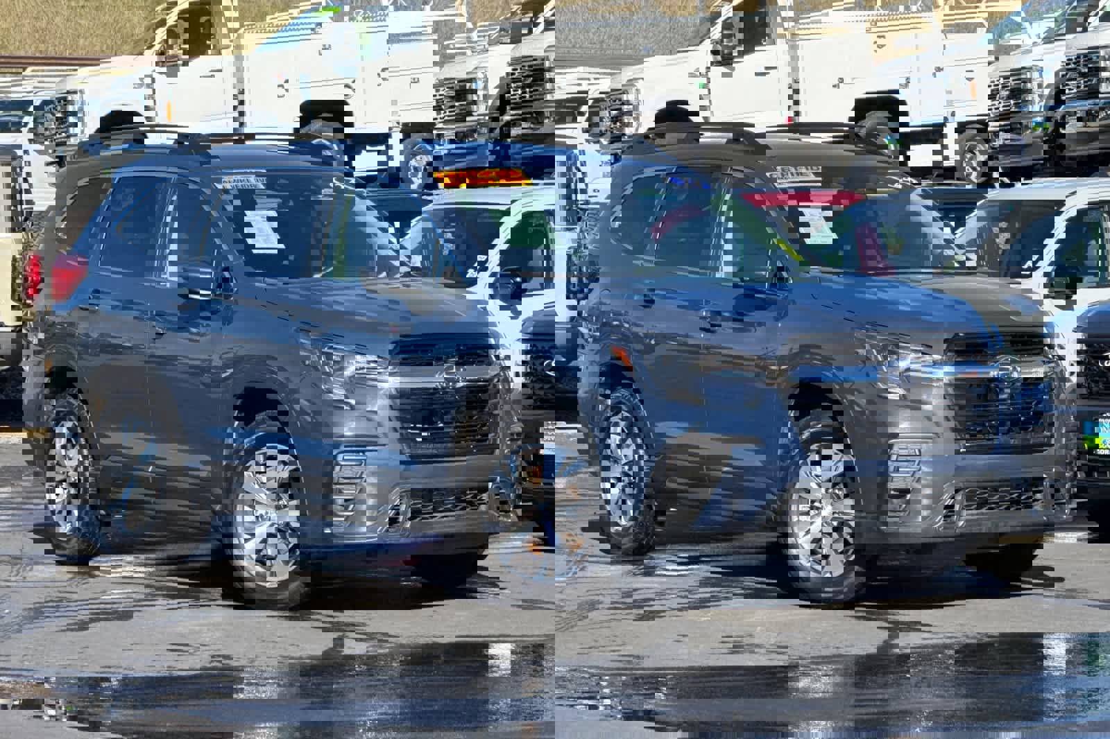 Used 2024 Subaru Ascent Premium w/ Convenience Package image 2